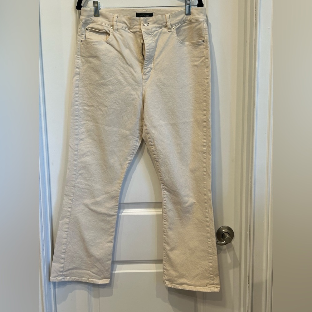 Ann Taylor High rise Bootcut crop Cream Jeans